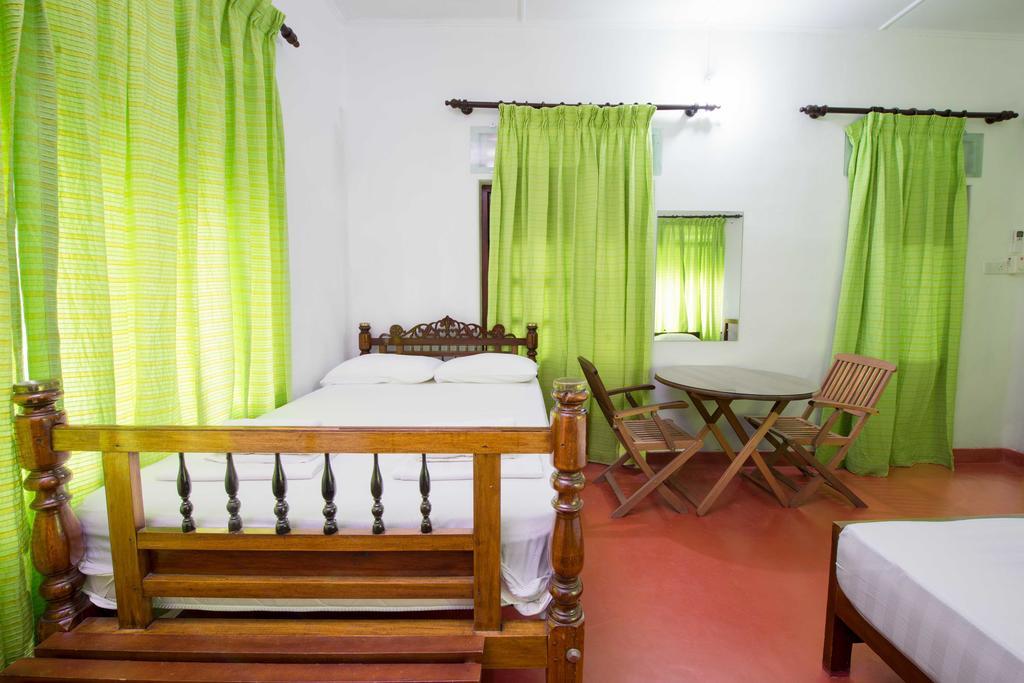 Hotel Hamilton House Negombo Zimmer foto