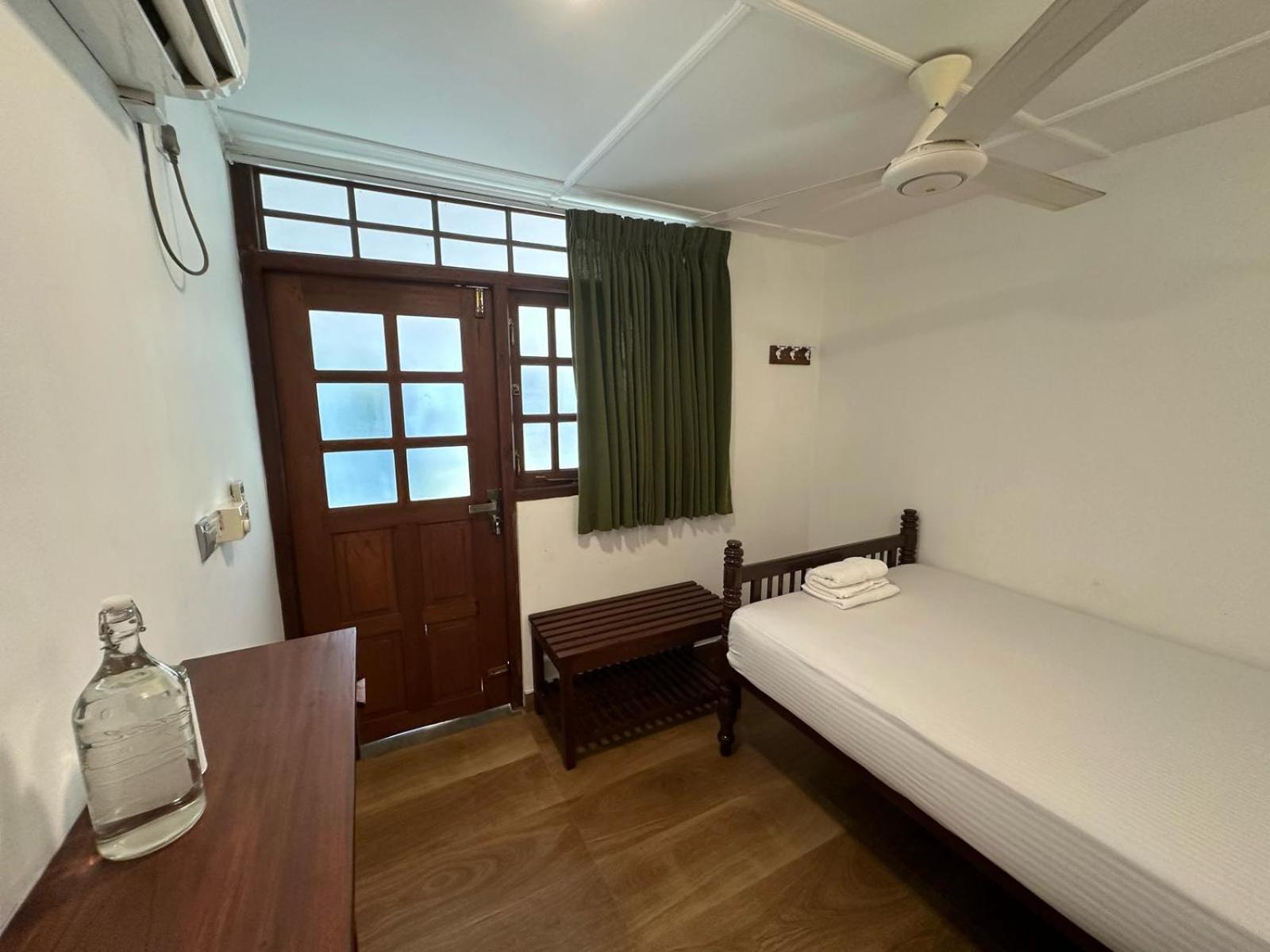 Hotel Hamilton House Negombo Exterior foto