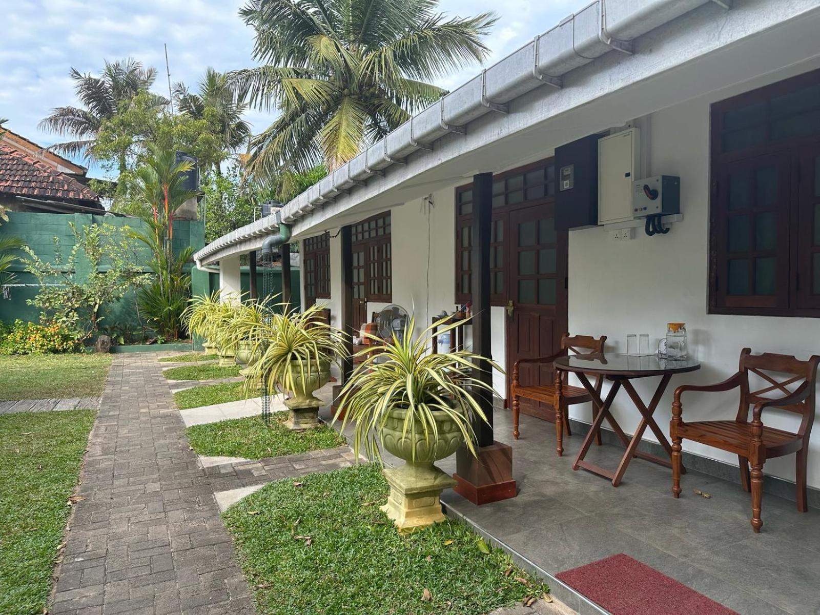 Hotel Hamilton House Negombo Exterior foto