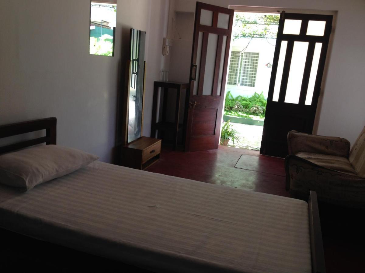 Hotel Hamilton House Negombo Exterior foto