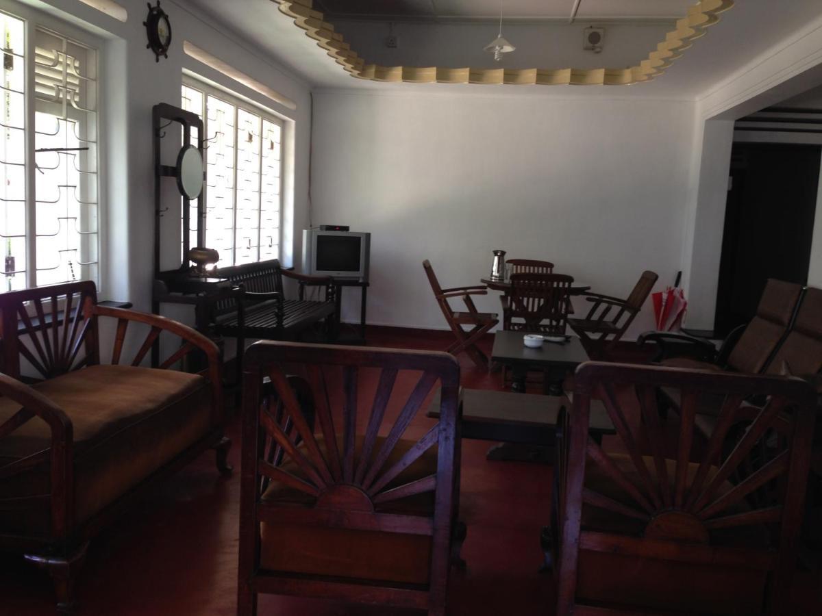 Hotel Hamilton House Negombo Exterior foto